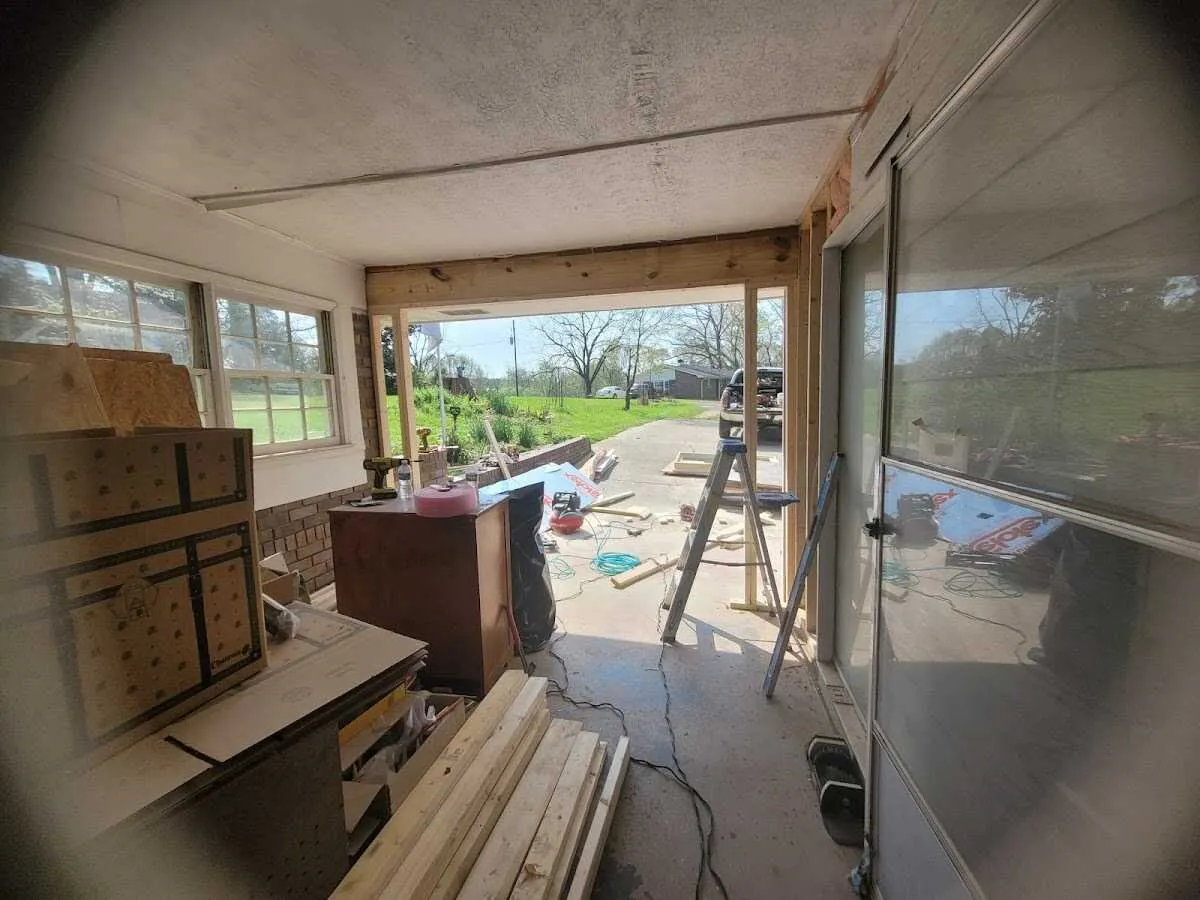 Air movers and dehumidifier for Water Mitigation Services in Westbrook